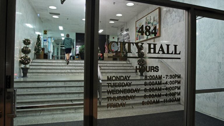 Everett city official arrested for fourth time in two years