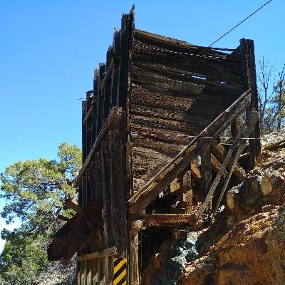 Traveling for History buy me a coffee rating tweet profile image